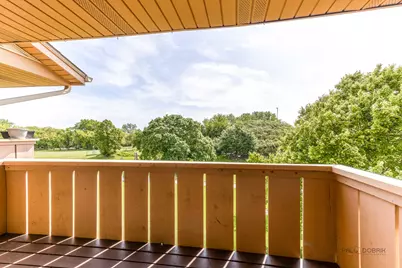 4 Echo Court #16, Vernon Hills, IL 60061 - Photo 5