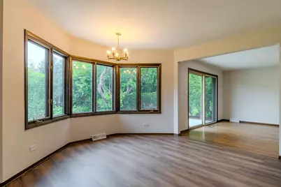 8100 S Park Avenue, Burr Ridge, IL 60527 - Photo 11