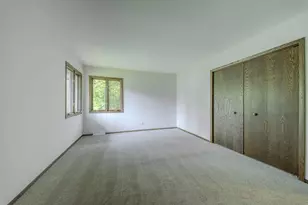 8100 S Park Ave, Burr Ridge, IL 60527 - Photo 23