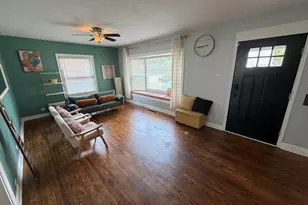 717 Manchester Ave, Westchester, IL 60154 - Photo 5