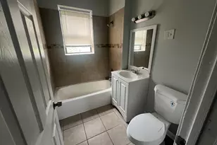 73 E 69th St, Chicago, IL 60637 - Photo 7