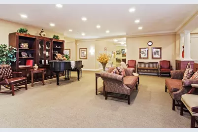 605 Barrington Avenue #358, East Dundee, IL 60118 - Photo 5