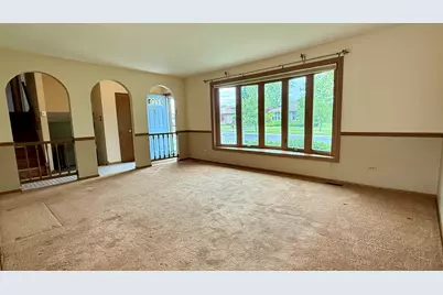 8514 161st Street, Tinley Park, IL 60487 - Photo 5