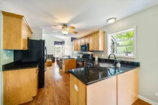 448 Sierra Pl, Gurnee, IL 60031 - Photo 7