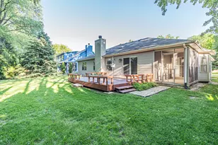 4176 Kenwood Ave, Gurnee, IL 60031 - Photo 27