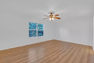 4176 Kenwood Ave, Gurnee, IL 60031 - Photo 15