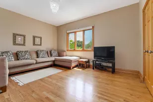 6738 N Sauganash Ave, Lincolnwood, IL 60712 - Photo 19