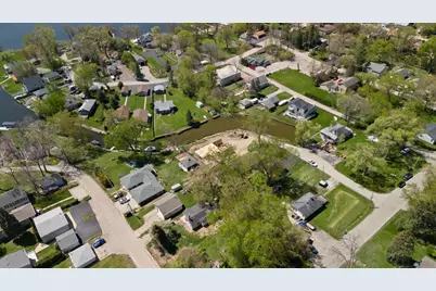 39457 N Forest Avenue, Antioch, IL 60002 - Photo 9