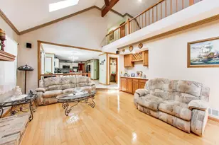 1120 Redwood Dr, Algonquin, IL 60102 - Photo 3