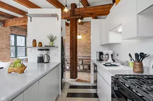 835 N Wood St, Chicago, IL 60622 - Photo 31