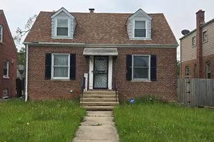 102 E 150th St, Harvey, IL 60426 - Photo 1