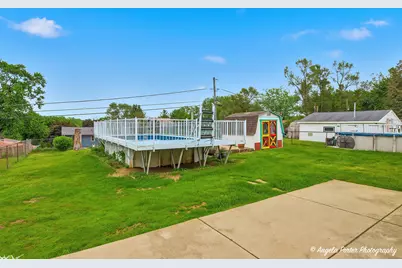 1212 Cherry Street, Lake in the Hills, IL 60156 - Photo 13