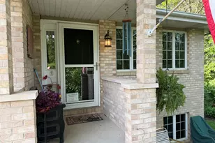 315 E Fox St, Yorkville, IL 60560 - Photo 1