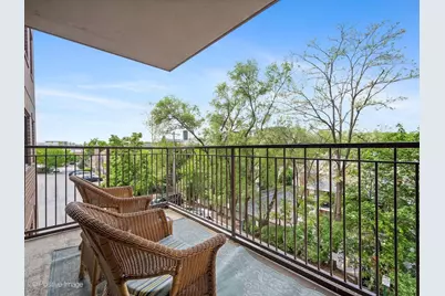 586 Crescent Boulevard #304, Glen Ellyn, IL 60137 - Photo 19