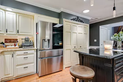 38W337 Dean Street, Saint Charles, IL 60175 - Photo 13