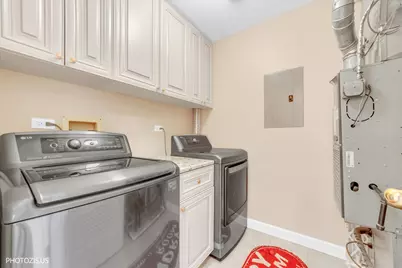 763 Grosse Pointe Circle, Vernon Hills, IL 60061 - Photo 41