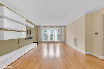 763 Grosse Pointe Circle, Vernon Hills, IL 60061 - Photo 7