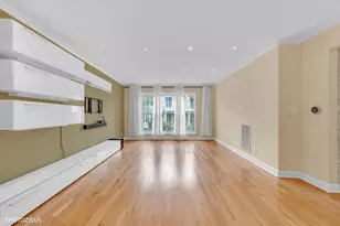 763 Grosse Pointe Cir, Vernon Hills, IL 60061 - Photo 7