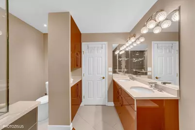 763 Grosse Pointe Circle, Vernon Hills, IL 60061 - Photo 31