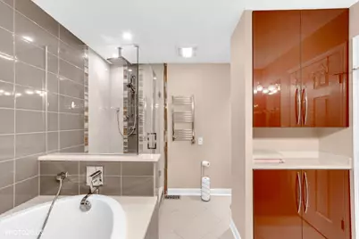 763 Grosse Pointe Circle, Vernon Hills, IL 60061 - Photo 33