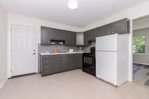 906 Fairchild Ave, Normal, IL 61761 - Photo 13