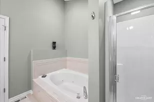 1221 Oakleaf Ct, Aurora, IL 60506 - Photo 15