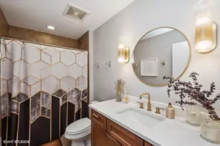 740 W Fulton St, Chicago, IL 60661 - Photo 13