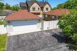 2 Washington St, Glenview, IL 60025 - Photo 33