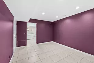 628 Calais Cir, Highland Park, IL 60035 - Photo 7