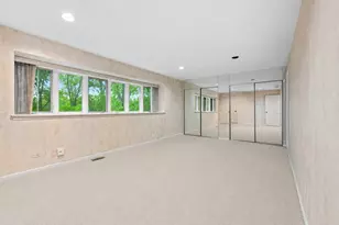 628 Calais Cir, Highland Park, IL 60035 - Photo 13