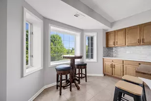 8505 Woodward Ave, Woodridge, IL 60517 - Photo 15