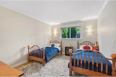 576 Bedford Lane, Des Plaines, IL 60016 - Photo 17