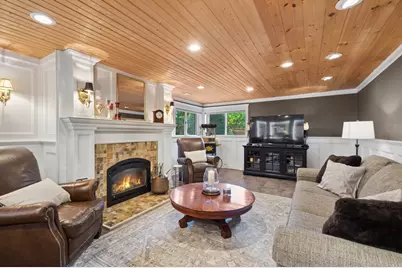 576 Bedford Lane, Des Plaines, IL 60016 - Photo 19
