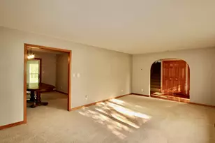 1505 Pheasant Run Rd, Harvard, IL 60033 - Photo 11