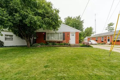 513 Maizefield Avenue, Bloomington, IL 61701 - Photo 1