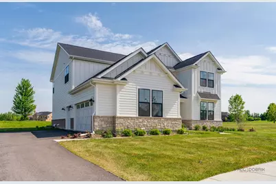 9 Olympia Fields Court, Hawthorn Woods, IL 60047 - Photo 5