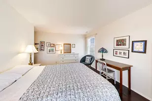 1501 Oak Ave, Evanston, IL 60201 - Photo 13