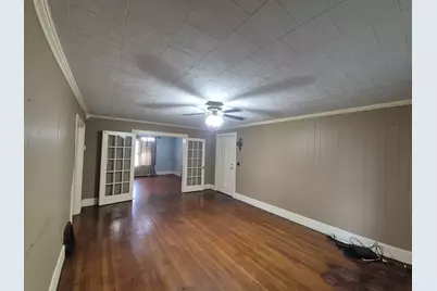 502 N Jackson Street, Harrisburg, IL 62946 - Photo 5