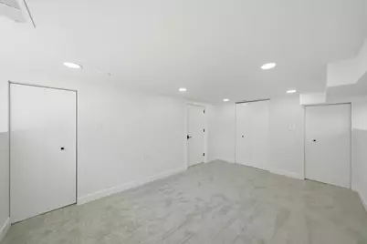 2714 N New England Avenue, Chicago, IL 60707 - Photo 17