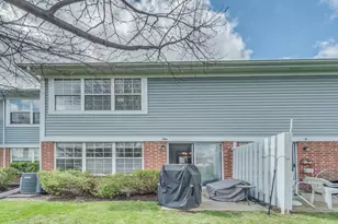 866 Pas Ct, Naperville, IL 60563 - Photo 15