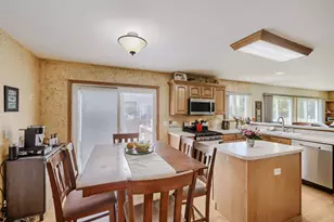 3137 Bennett Pl, Aurora, IL 60502 - Photo 13