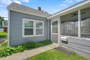 450 E Orleans St, Paxton, IL 60957 - Photo 7
