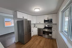 9941 S La Salle St, Chicago, IL 60628 - Photo 5