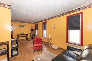 918 16th Ave, Fulton, IL 61252 - Photo 3