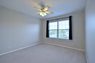 2378 Overlook Ct, Naperville, IL 60563 - Photo 11