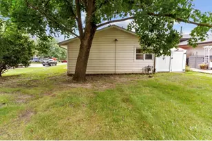 26W447 Harrison Ave, Winfield, IL 60190 - Photo 45