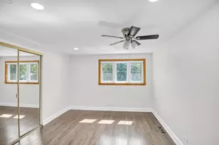 615 Cordial Dr, Des Plaines, IL 60018 - Photo 13