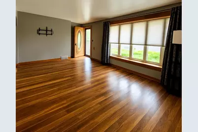 11003 S Avenue E, Chicago, IL 60617 - Photo 3