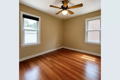 11003 S Avenue E, Chicago, IL 60617 - Photo 5