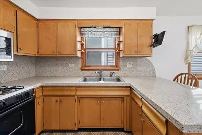 3430 W Drummond Place, Chicago, IL 60647 - Photo 7